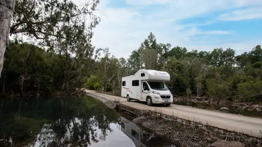 4 Berth Adventurer