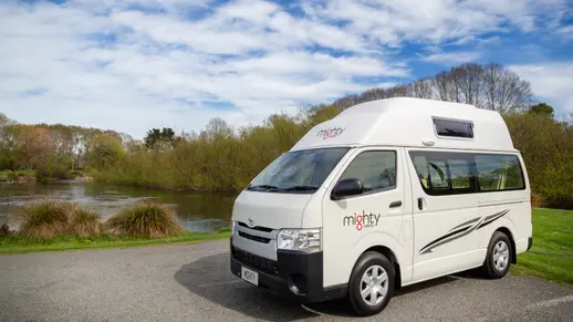 2 Berth HiLITE